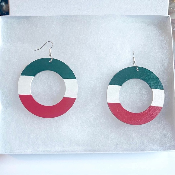 Italian Flag Hoop Earrings - Picture 4 of 4
